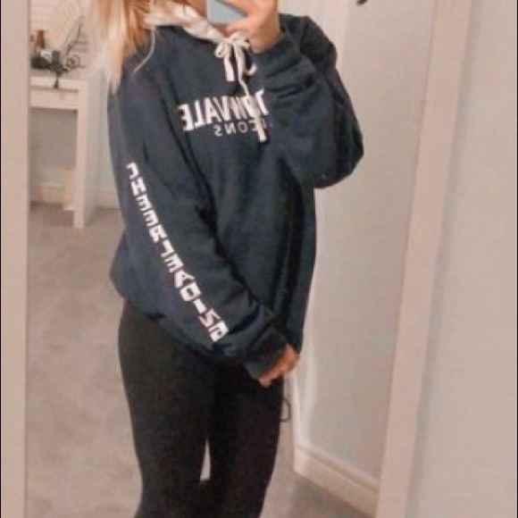 fall outfit mystery box - Picture 2 of 5